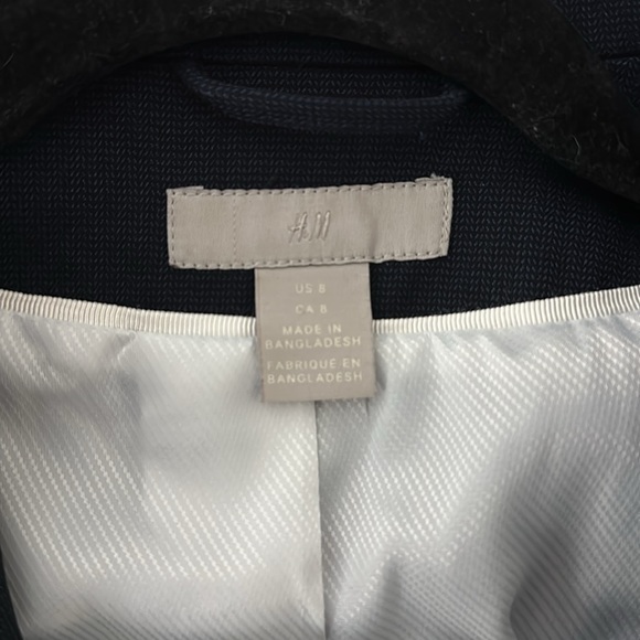 H&M navy blue blazer - Picture 6 of 6